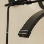 Lámpara Media Luna con brazo para mesa | Incluye soporte para celular — imagen 6