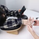 Apoya manos en U con base en madera — imagen 2