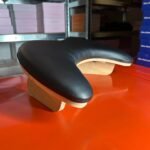 Apoya manos en U con base en madera — imagen 11
